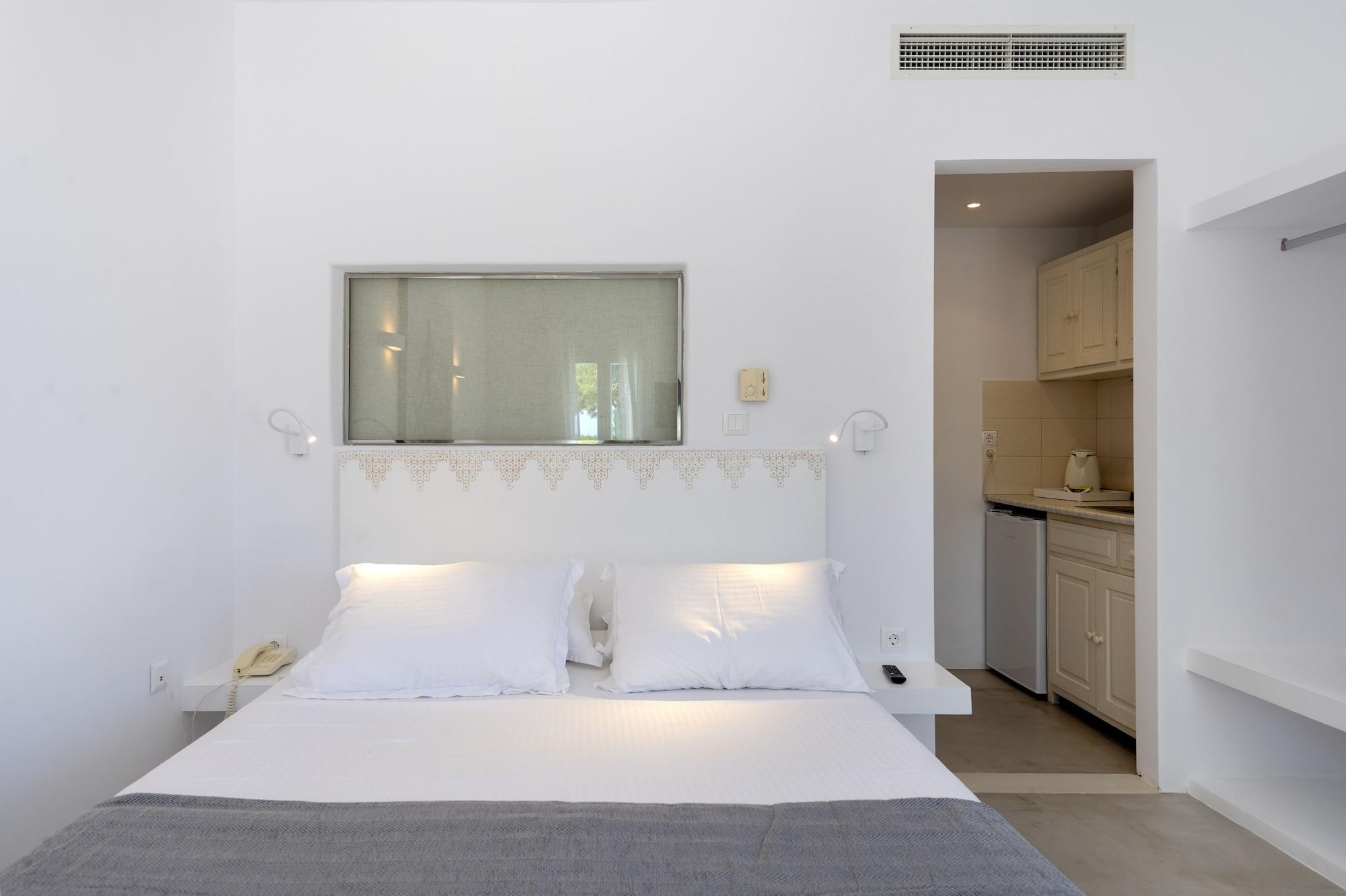 Hotel & Apartments Kalypso Naousa  Bagian luar foto